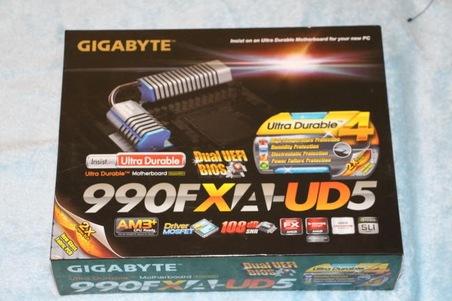Gigabyte GA-990FXA-UD5