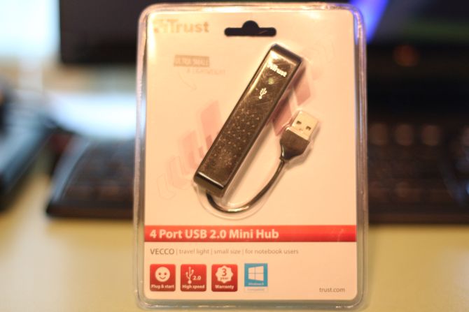 Trust Vecco 4 Port USB 2.0 Mini Hub Black (14591)