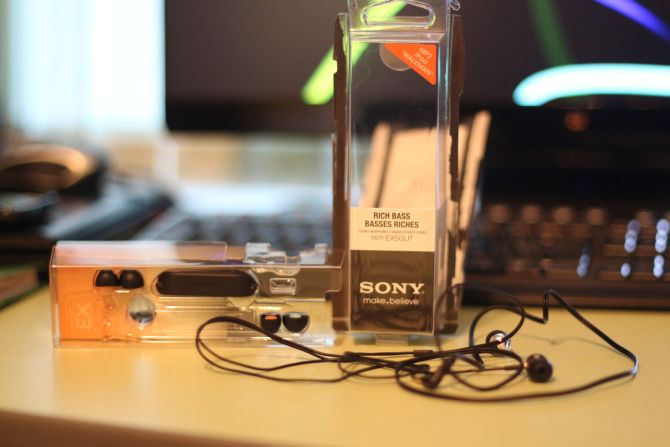 Sony MDR-EX50LP Silver (MDREX50LPS.AE)